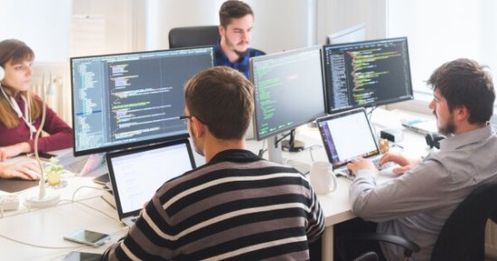 hire-laravel.jpg
